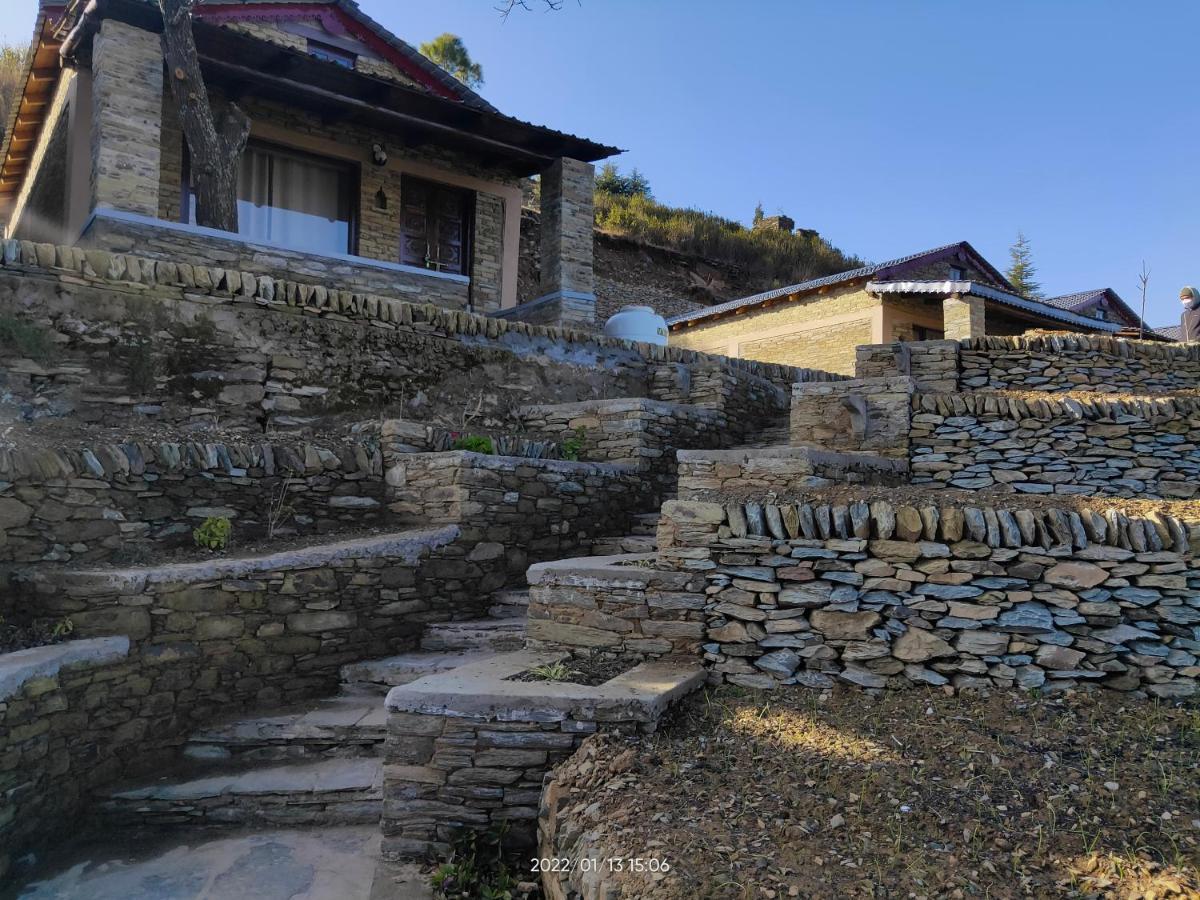Meraki Huts Pauri Bagian luar foto