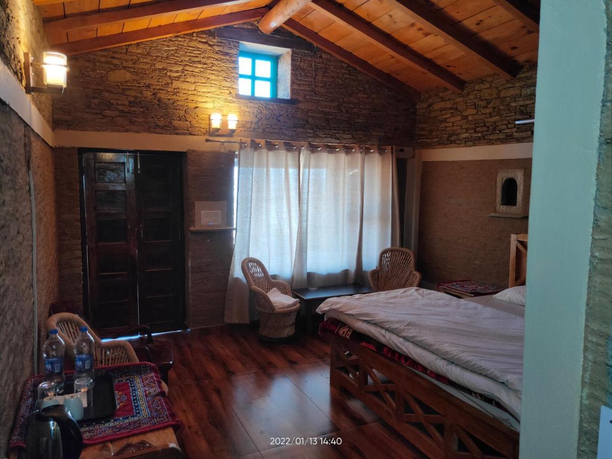 Meraki Huts Pauri Bagian luar foto