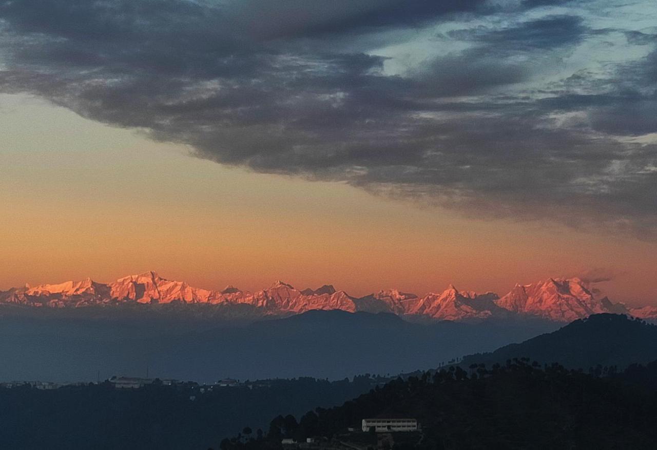 Meraki Huts Pauri Bagian luar foto