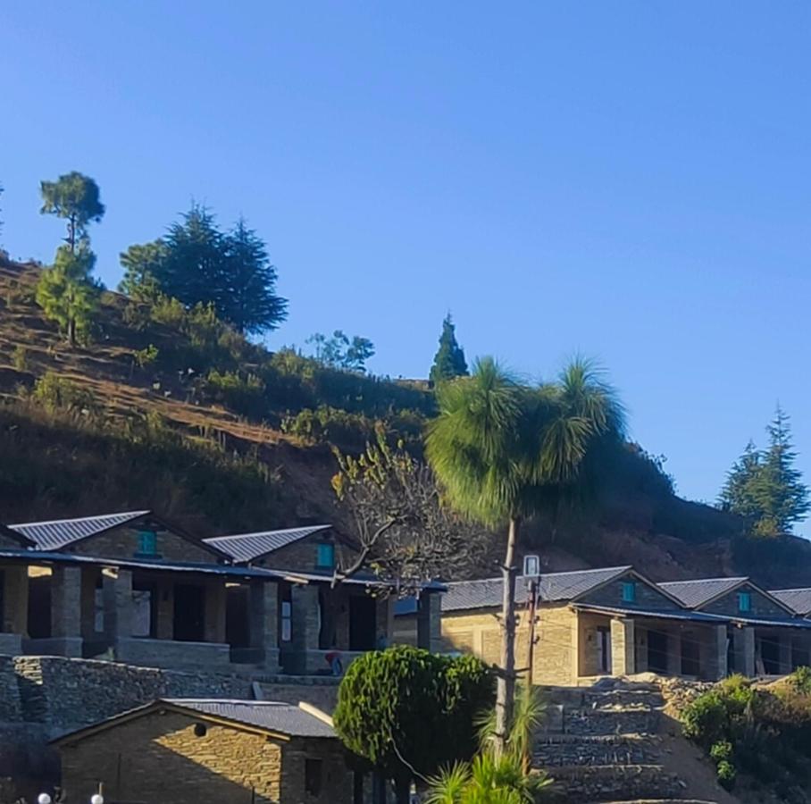 Meraki Huts Pauri Bagian luar foto