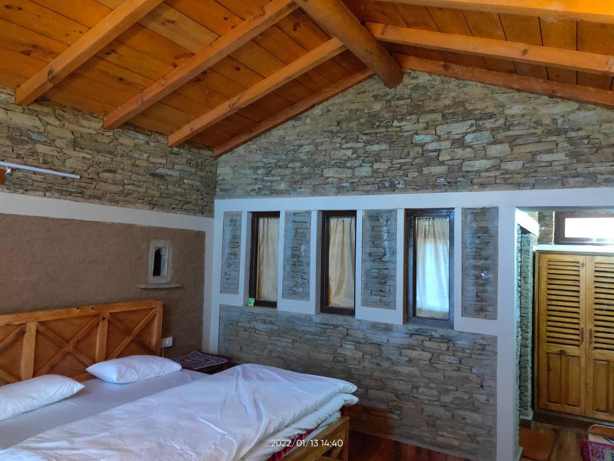 Meraki Huts Pauri Bagian luar foto