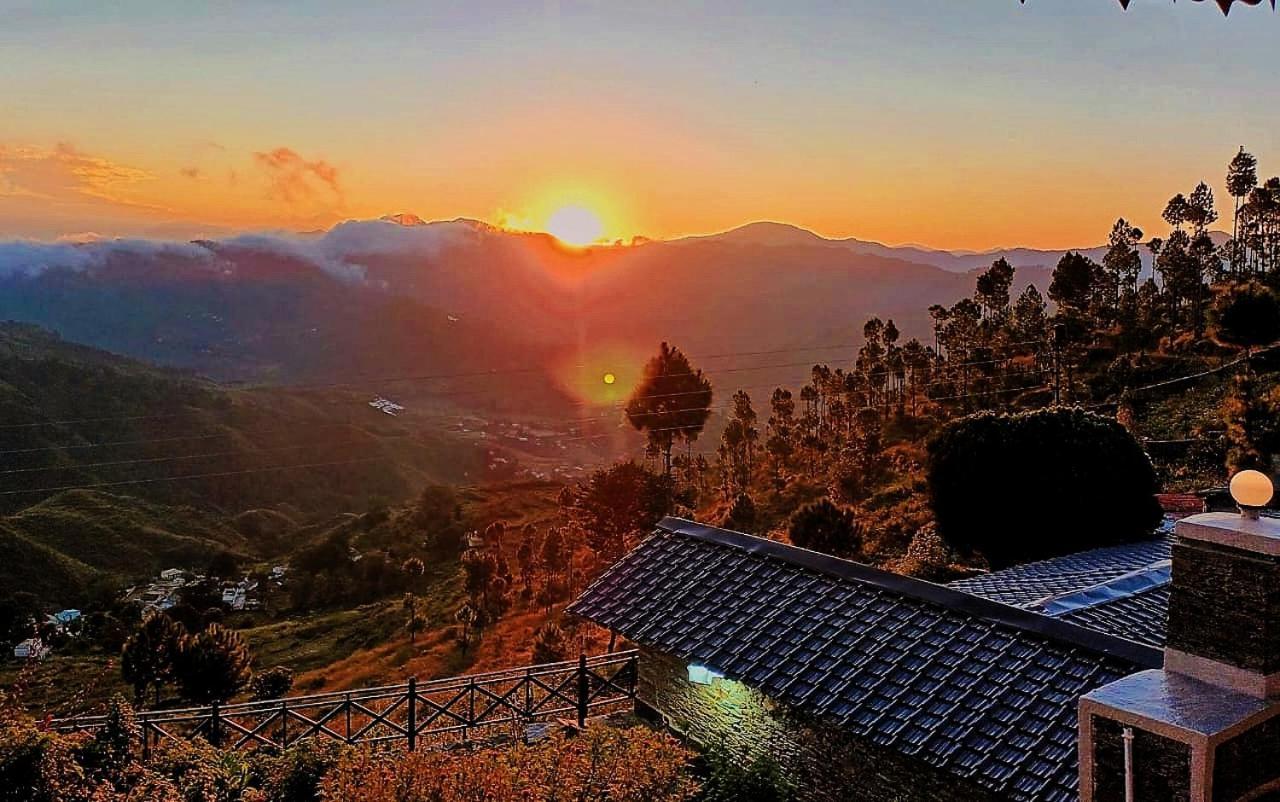 Meraki Huts Pauri Bagian luar foto