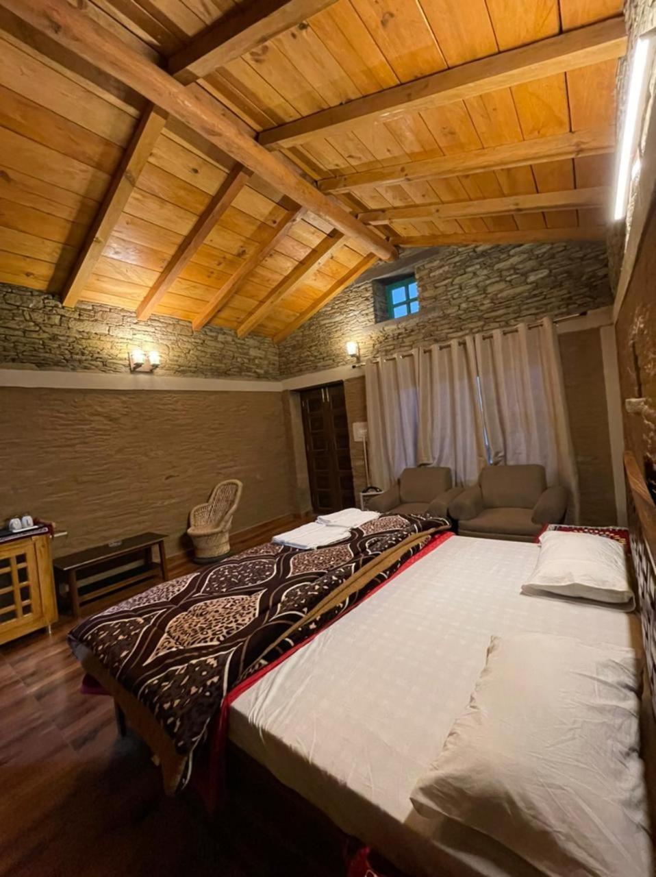 Meraki Huts Pauri Bagian luar foto