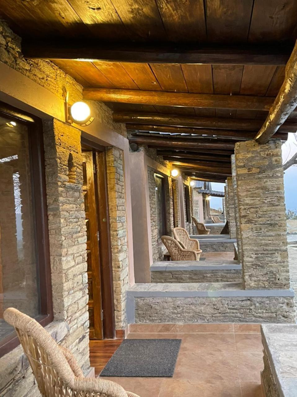 Meraki Huts Pauri Bagian luar foto